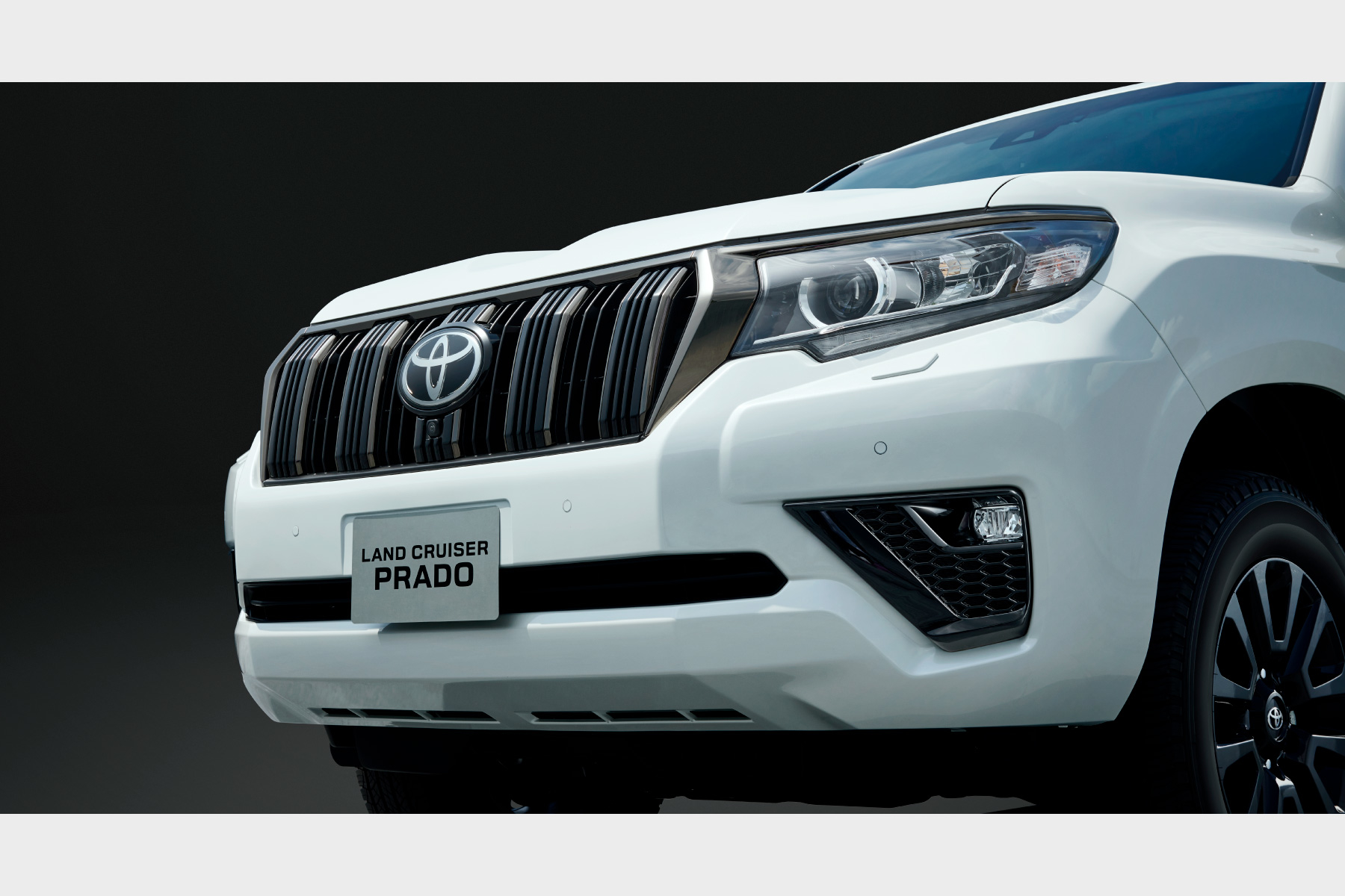 landcruiserprado_grade_img04