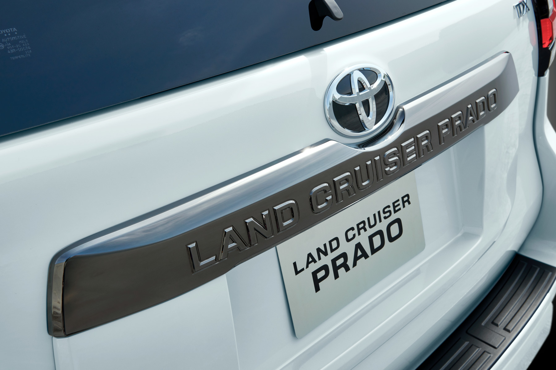 landcruiserprado_grade_img06