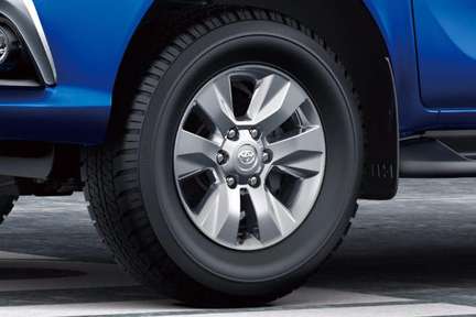 265/65R17タイヤ+17×7_Jアルミホイール(ホイールキャップ付)