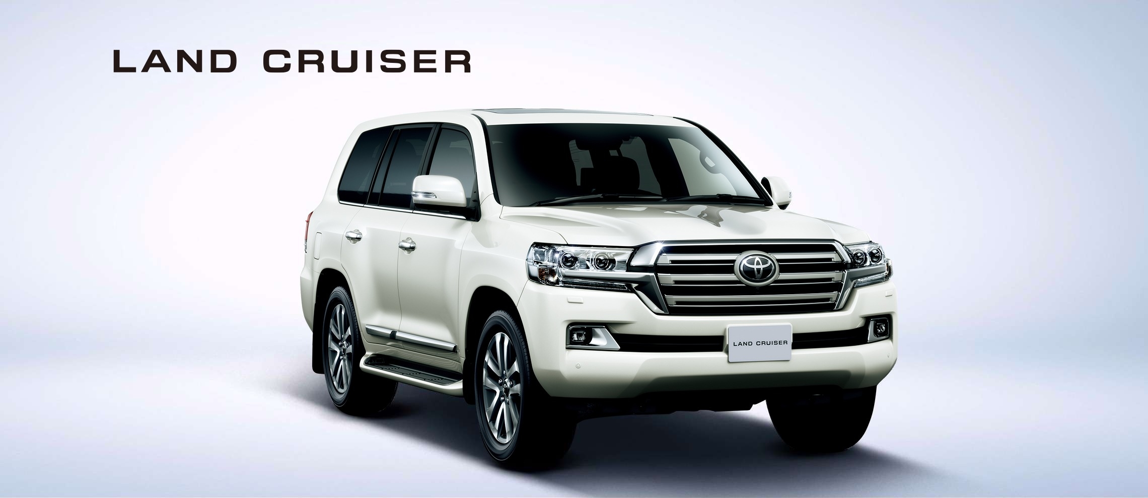 carlineup_landcruiser_top_4_01_pc