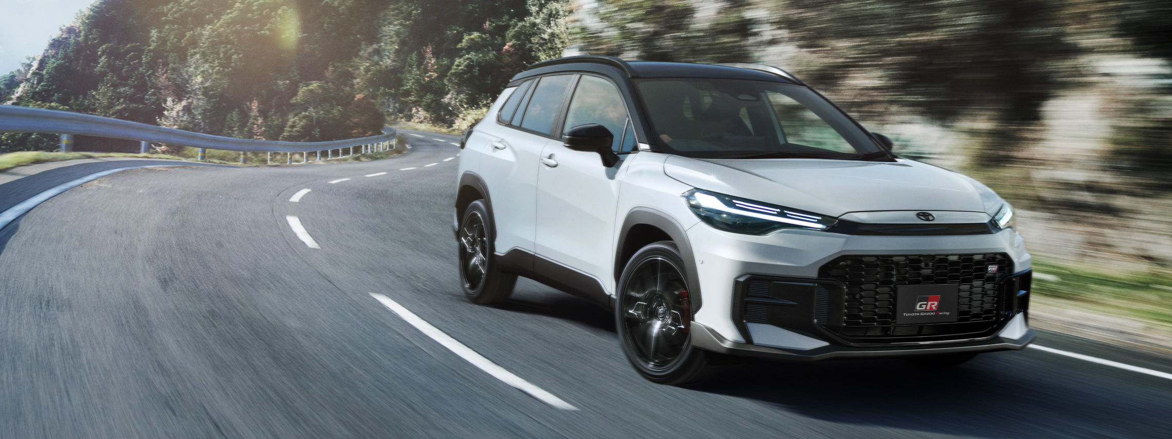 corollacross_grsport_img01