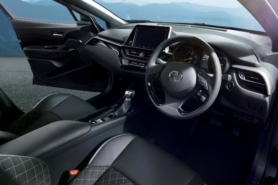 特別仕様車G-T“Mode-Nero”(2WD)