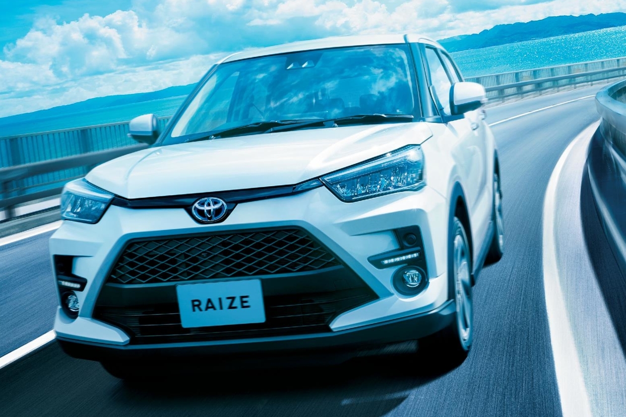 Z(ハイブリッド・2WD)