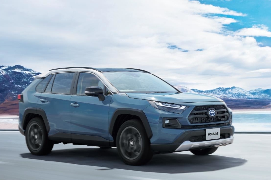 Adventure(ハイブリッド車)