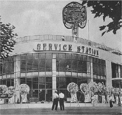 落成式当日の新社屋（1954年）